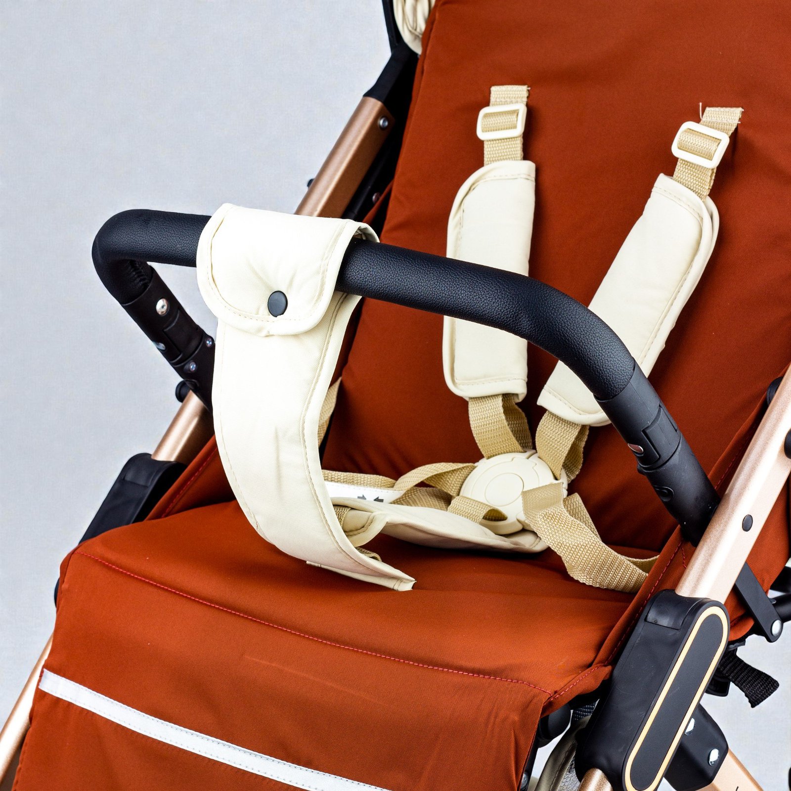 easy go – سترولر بيبى فاخره هاندل مزوده باربع عجلات متحركه360 درجه من لوسيد اسود موديل easy go – سترولر بيبى فاخره هاندل مزوده باربع عجلات متحركه360 درجه من لوسيد اسود موديل